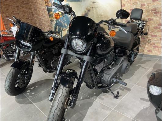 HARLEY-DAVIDSON SOFTAIL LOW RIDER 1868 S