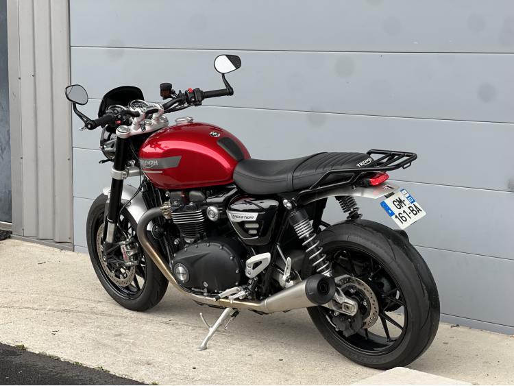 TRIUMPH SPEED TWIN 1200