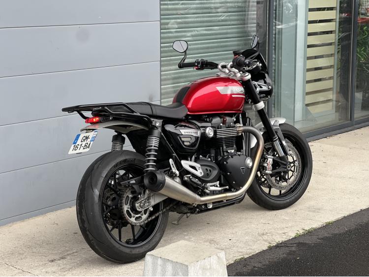 TRIUMPH SPEED TWIN 1200
