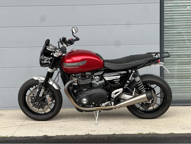 TRIUMPH SPEED TWIN 1200