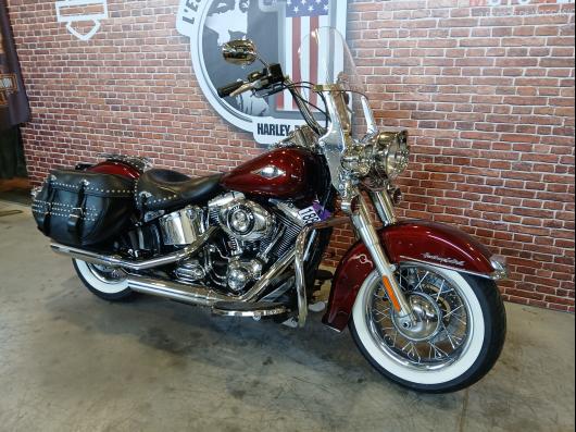 HARLEY-DAVIDSON SOFTAIL HERITAGE 1690 CLASSIC