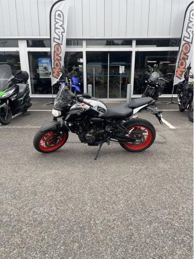 YAMAHA MT-07
