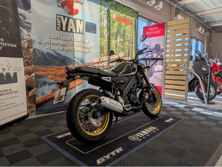 YAMAHA XSR 125 Legacy GARANTIE 1 AN 