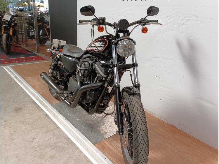 HARLEY-DAVIDSON 883 R
