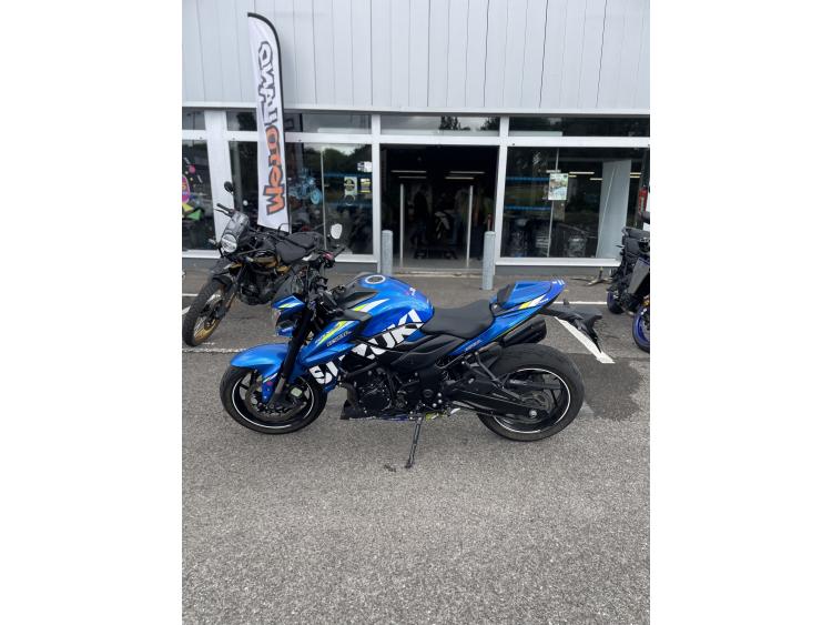 SUZUKI GSX-S 750