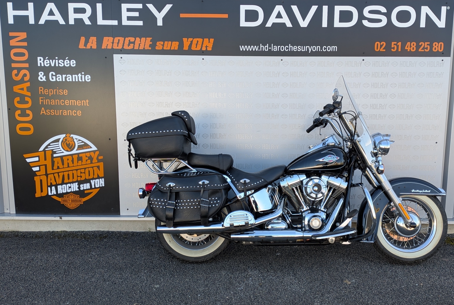 HARLEY-DAVIDSON SOFTAIL HERITAGE 1584 CLASSIC