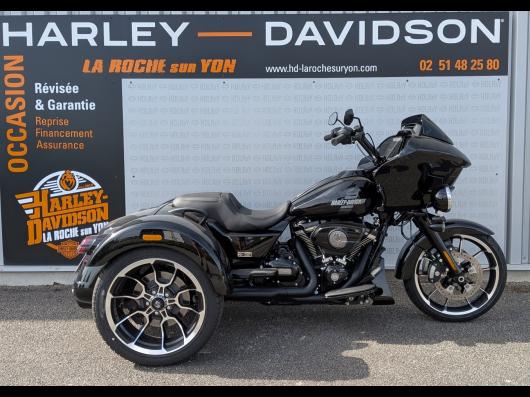 HARLEY-DAVIDSON ROAD GLIDE 3