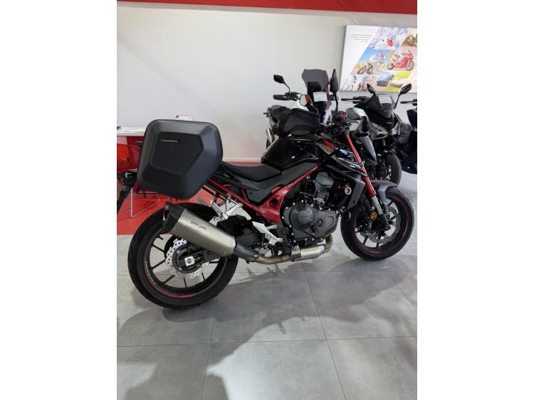 HONDA CB 750 HORNET