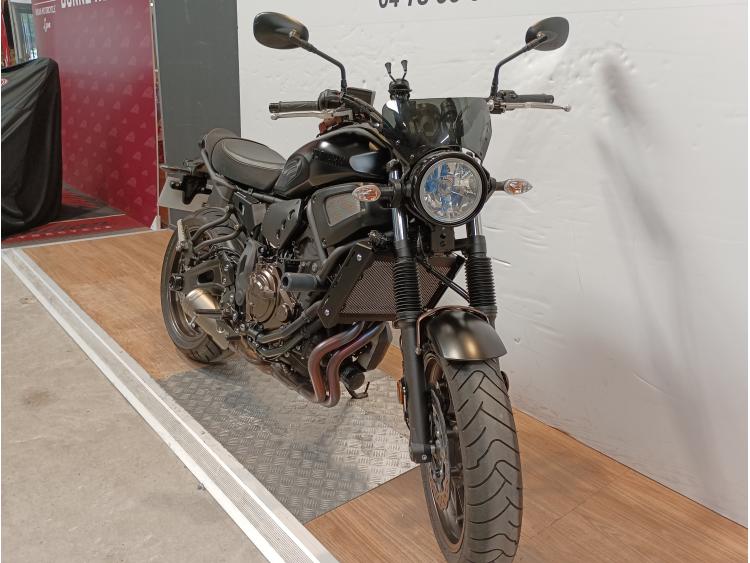 YAMAHA XSR 700