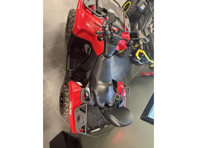 CAN-AM OUTLANDER DPS 700 