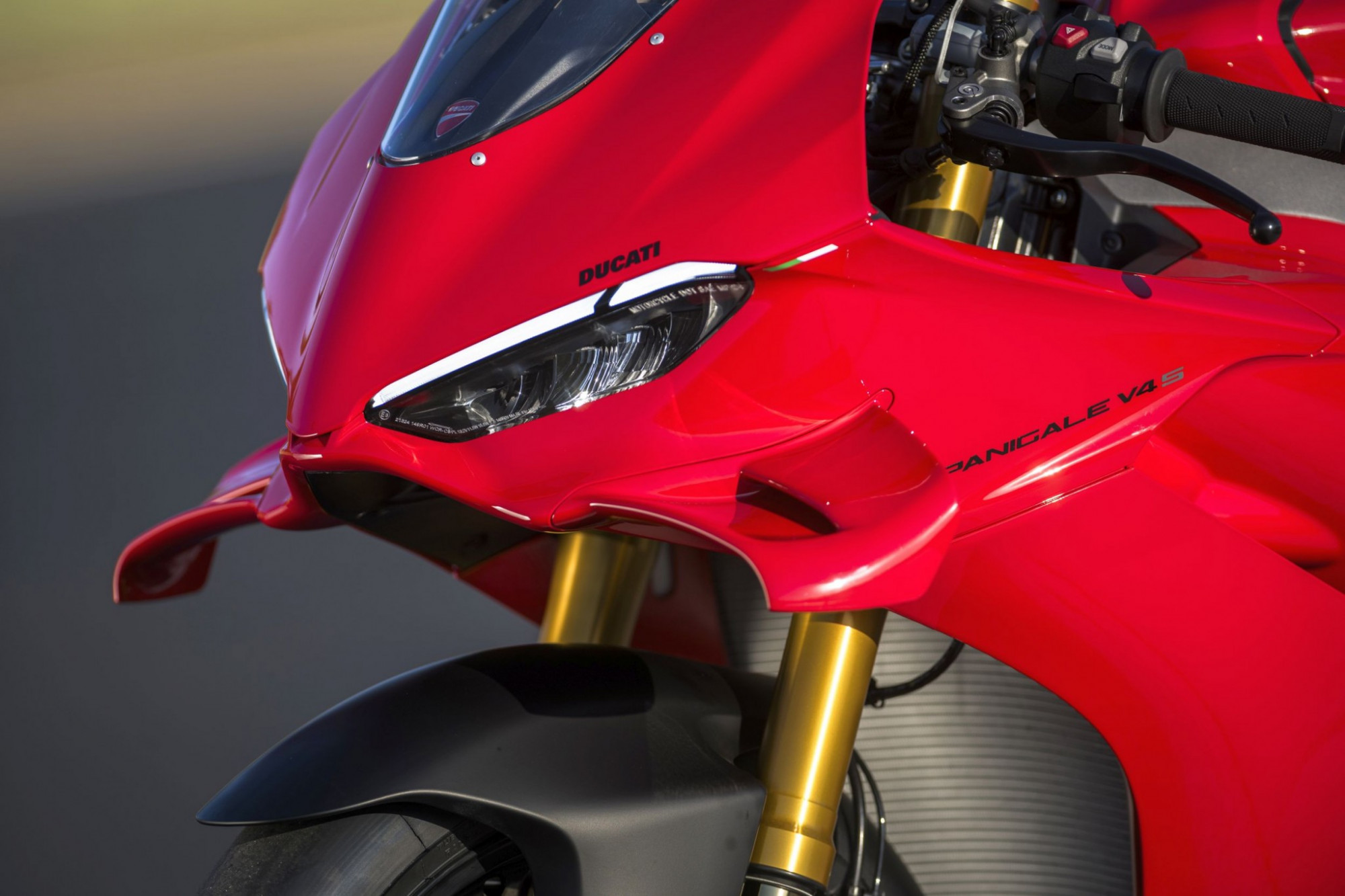 DUCATI PANIGALE 1103 V4