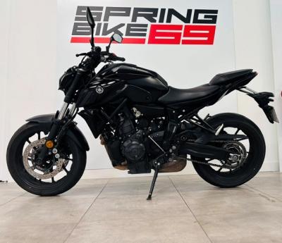 YAMAHA MT-07 (47.5CV)