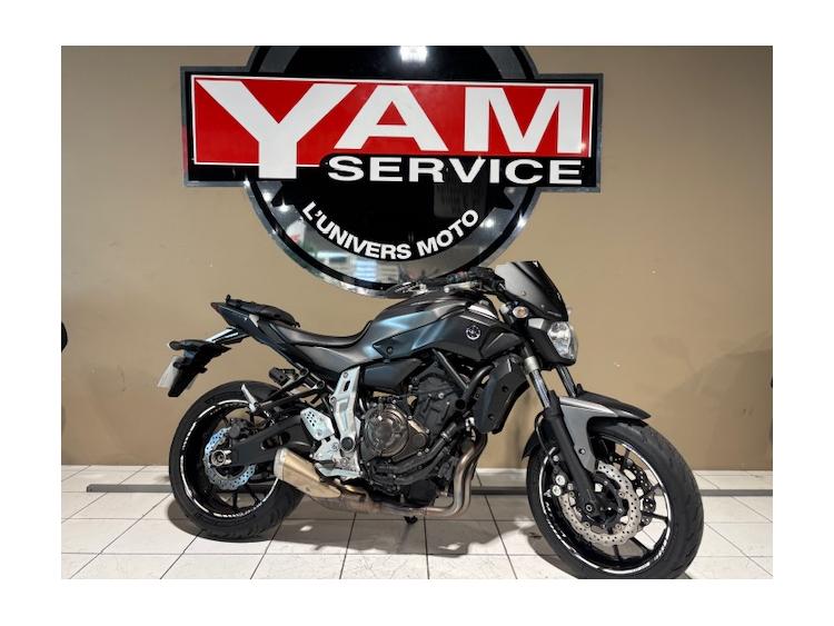 YAMAHA MT-07 (47.5CV)