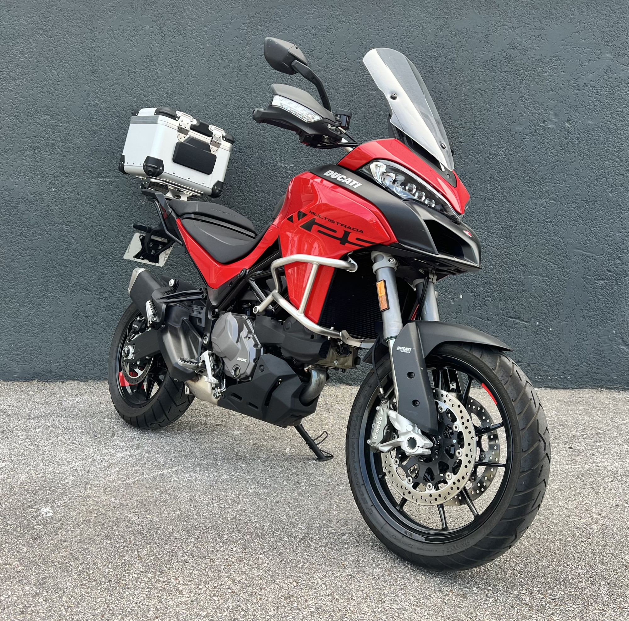 DUCATI MULTISRADA V2