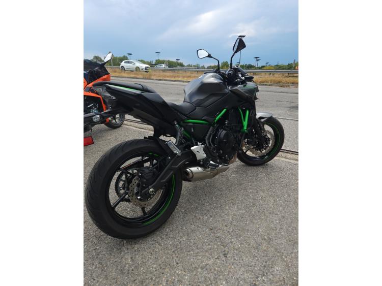 KAWASAKI Z 650