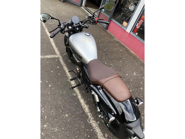 QJ MOTOR SRV 125