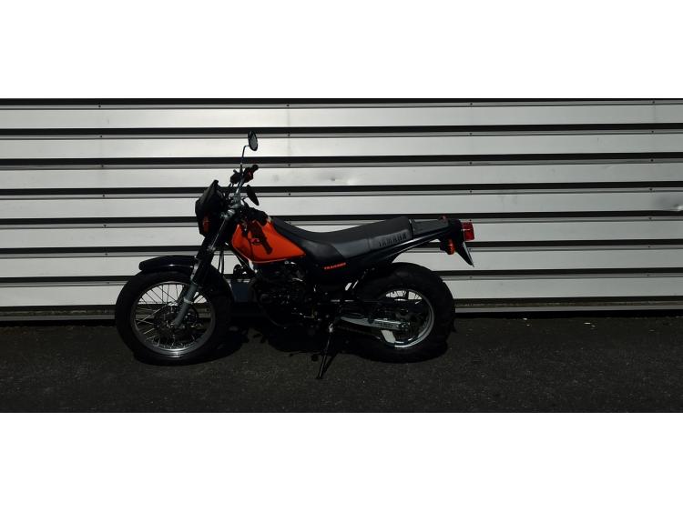 YAMAHA TW 125
