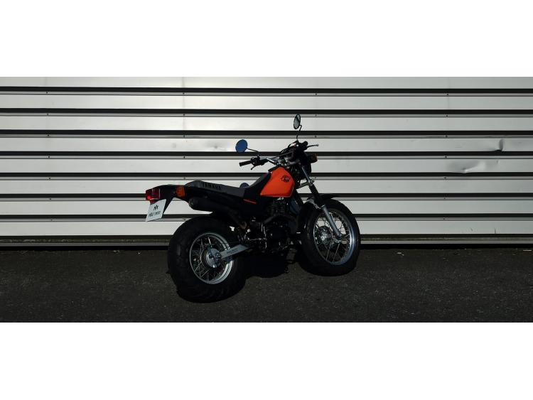 YAMAHA TW 125