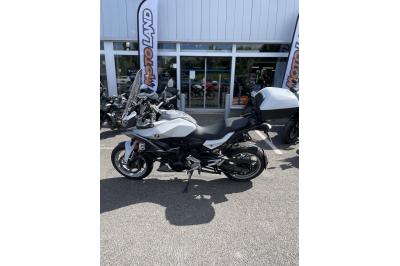 BMW F 900 XR