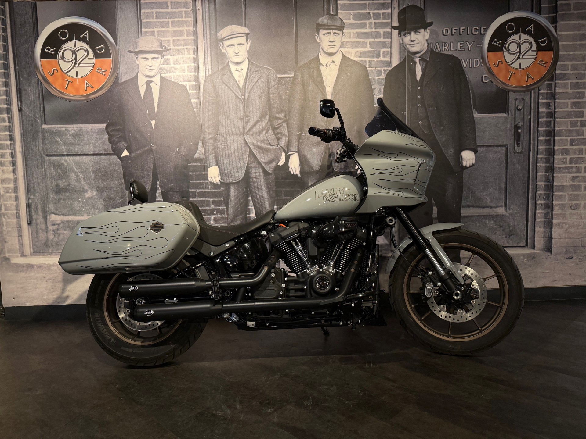 HARLEY-DAVIDSON SOFTAIL LOW RIDER 1923 ST