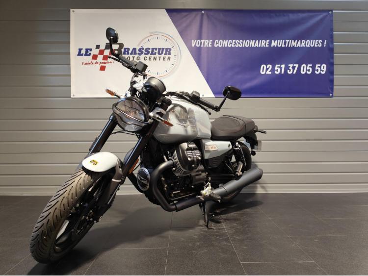 MOTO GUZZI V7 SPORT 2025