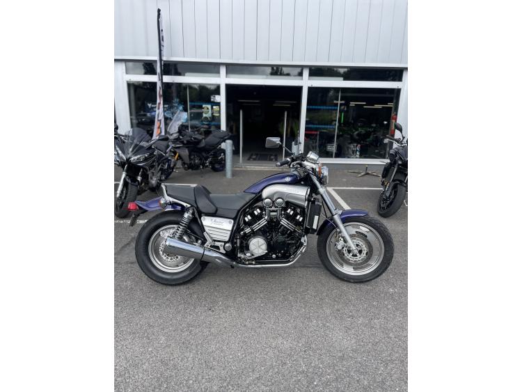 YAMAHA V-MAX 1200