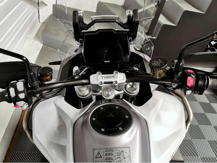 TRIUMPH TIGER 1200 GT PRO