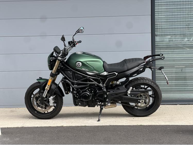 BENELLI LEONCINO 800