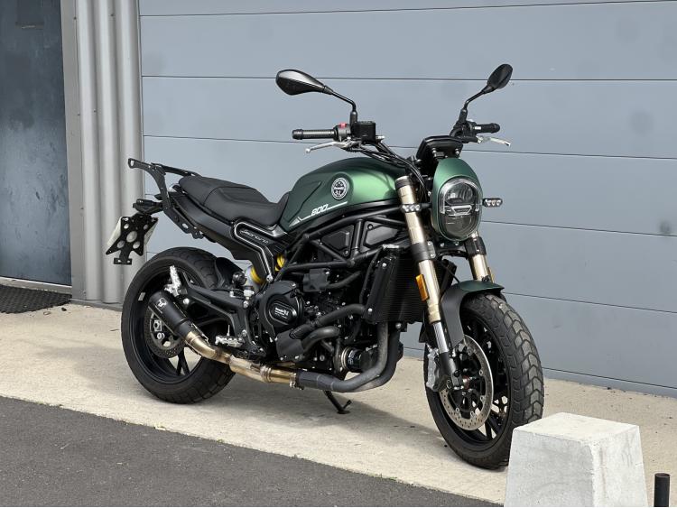BENELLI LEONCINO 800