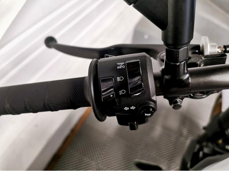 YAMAHA XSR 700 XTRIBUTE - PERMIS A2