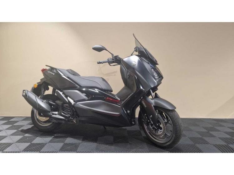 YAMAHA XMAX 125 TECH MAX