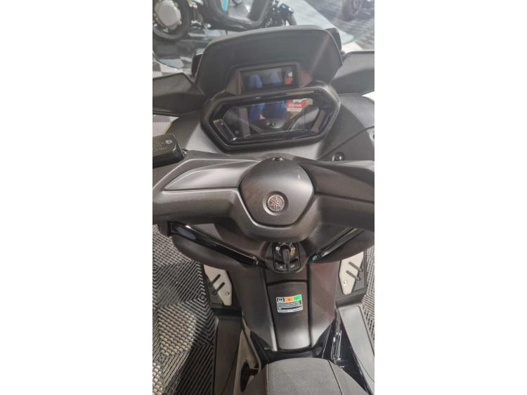 YAMAHA XMAX 125 TECH MAX
