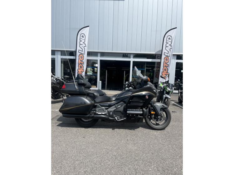 HONDA GL1800 GOLDWING