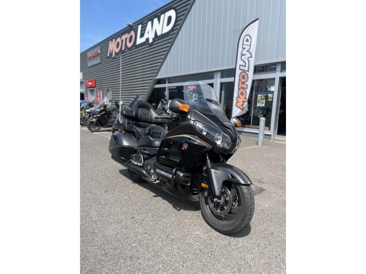 HONDA GL1800 GOLDWING