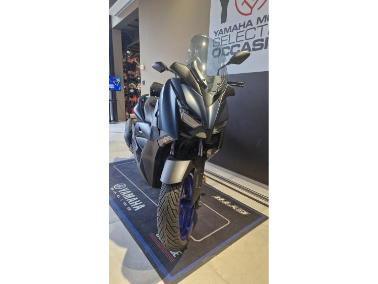 YAMAHA XMAX 125 garantie 12 mois