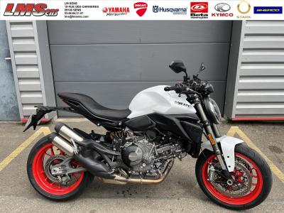 DUCATI MONSTER
