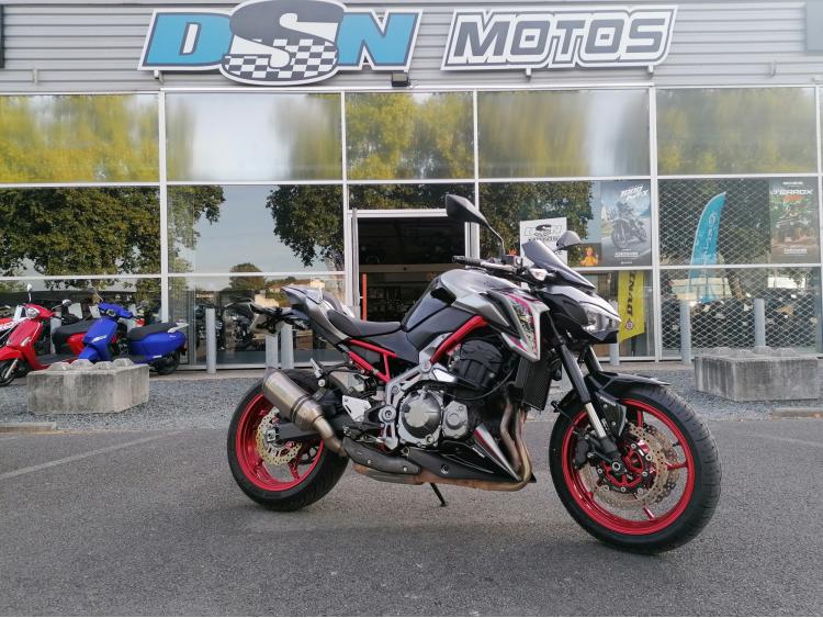 KAWASAKI Z 900 