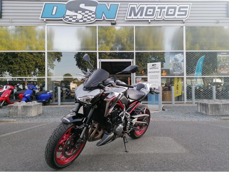 KAWASAKI Z 900 