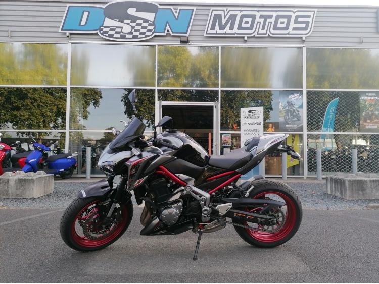 KAWASAKI Z 900 