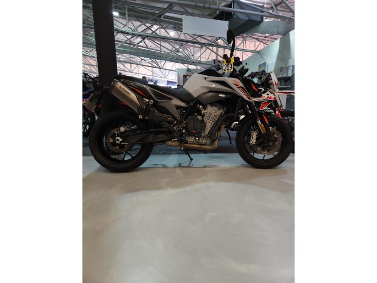 KTM 790 DUKE L