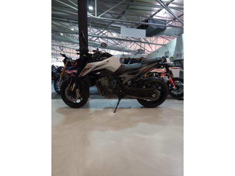 KTM 790 DUKE L