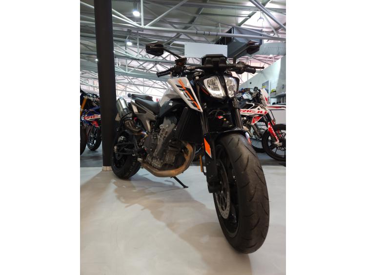KTM 790 DUKE L