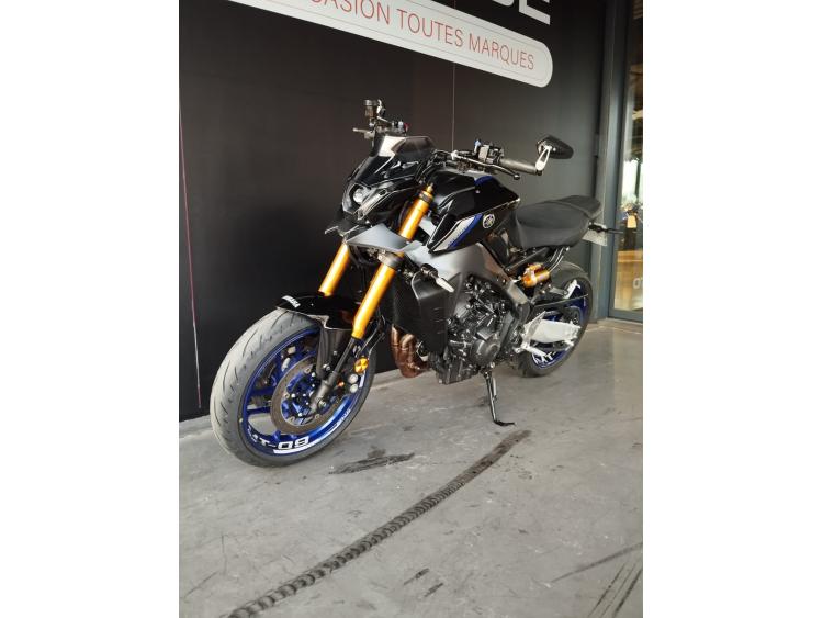 YAMAHA MT-09 SP
