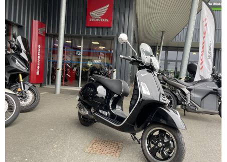 VESPA GTS 300
