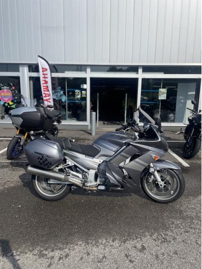 YAMAHA FJR 1300