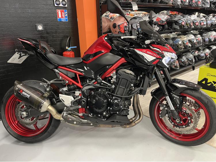 KAWASAKI Z 900
