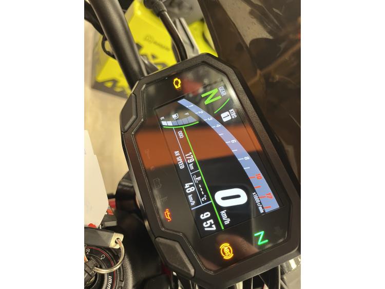 KAWASAKI Z 900