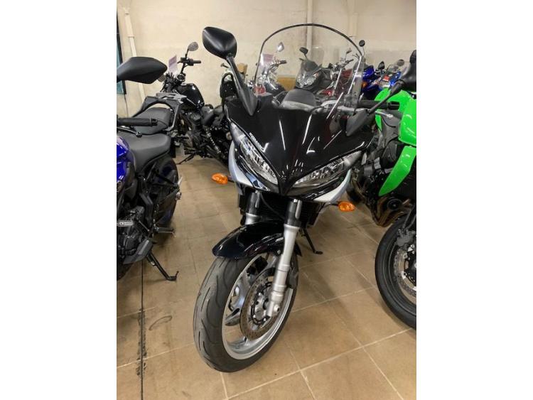 YAMAHA FZ6 600 FAZER