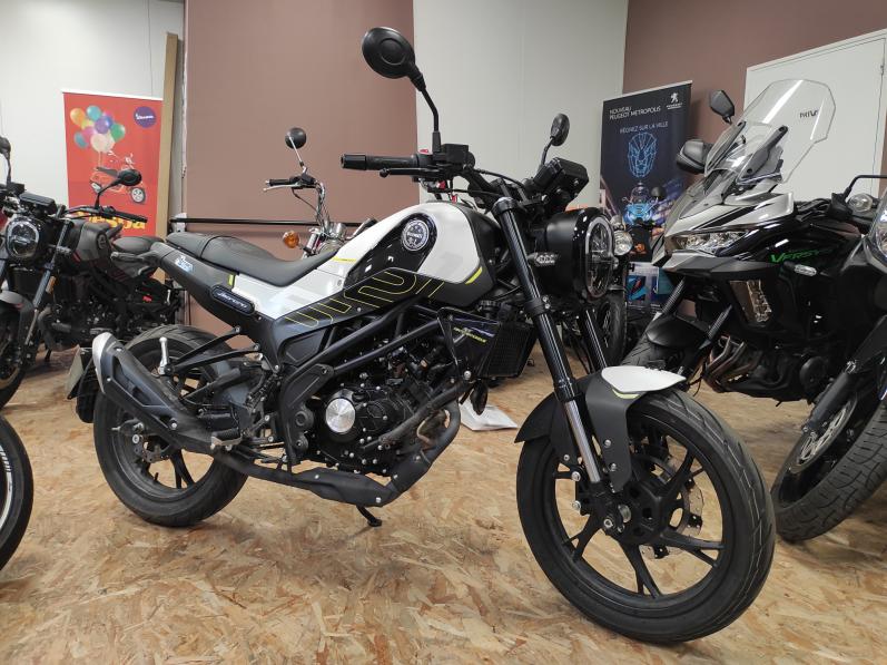 BENELLI LEONCINO 125