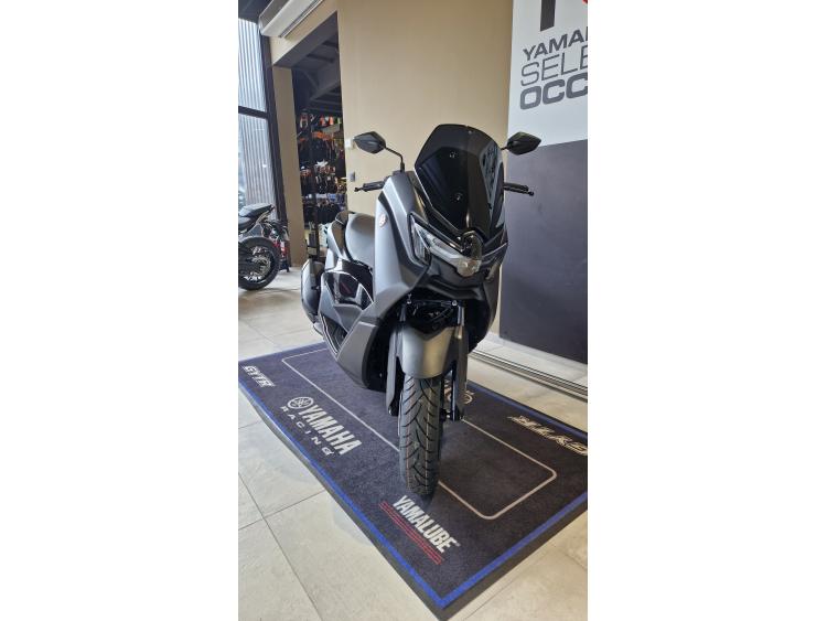 YAMAHA NMAX 125